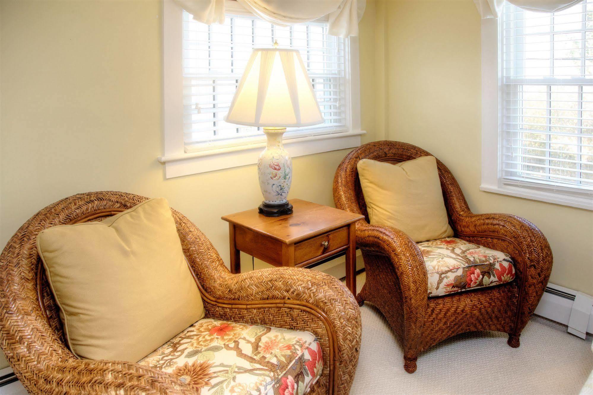 The Inn At Yarmouth Port (Adults Only) Εξωτερικό φωτογραφία
