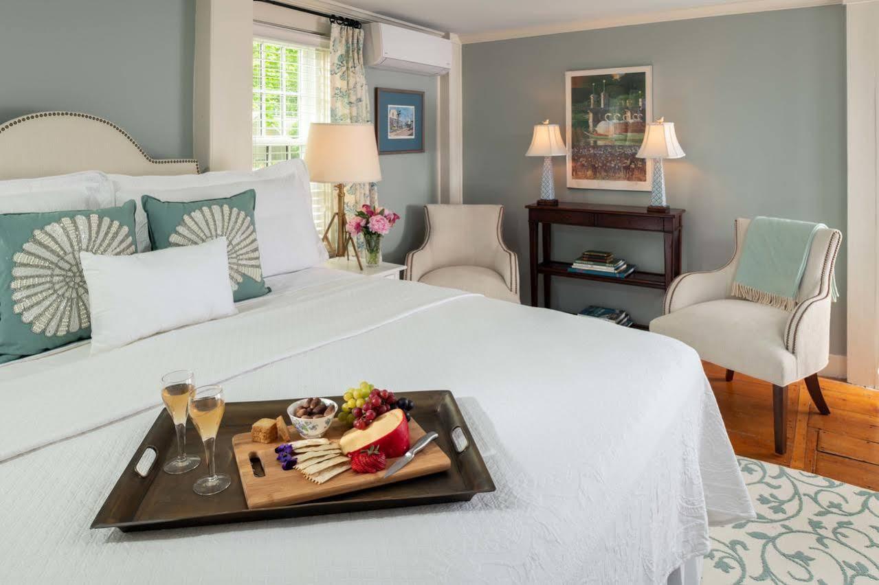 The Inn At Yarmouth Port (Adults Only) Εξωτερικό φωτογραφία